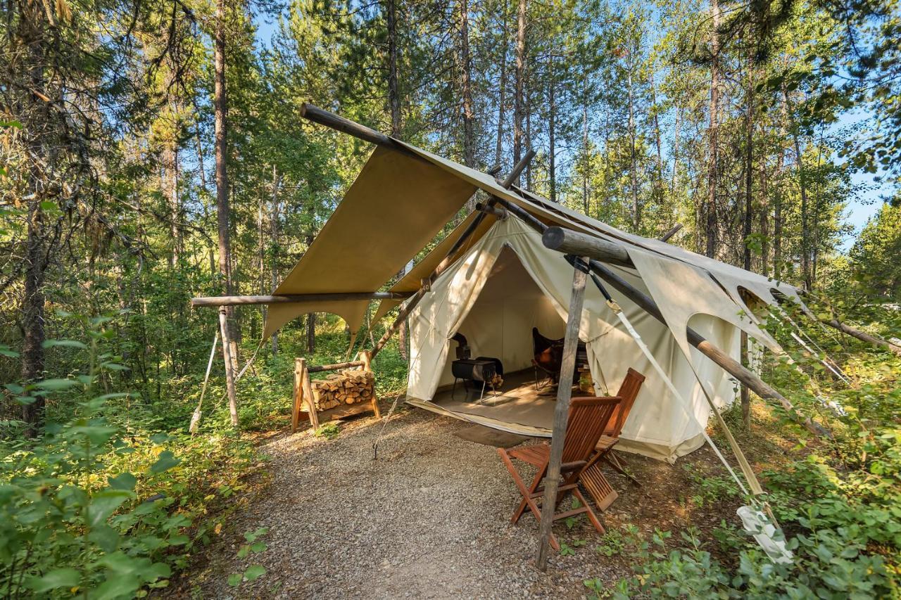 Under Canvas Glacier Coram Buitenkant foto