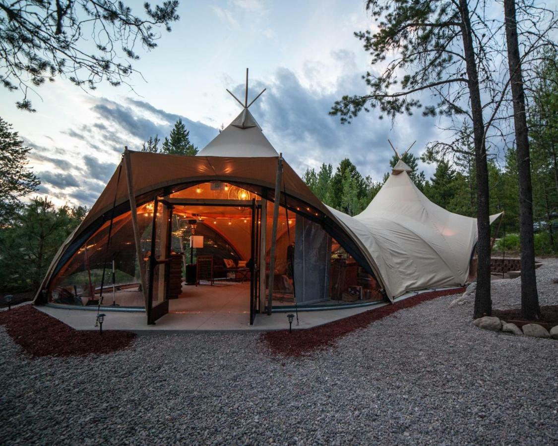 Under Canvas Glacier Coram Buitenkant foto